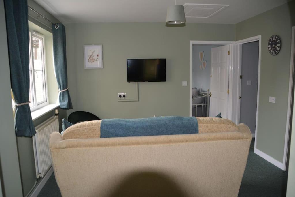 The Coach House At Copper Hall 레민스터 외부 사진